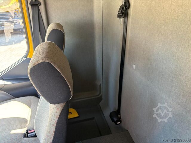 Kyld/fryst transport Renault Midlum 220 DXI + CARRIER XARIOS 600  + EURO 5 +...