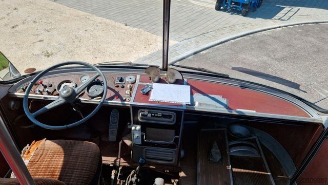 Meziměstský autobus SETRA Kässbohrer Setra S 11