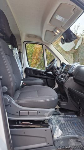 Minibus FIAT Opel Movano und Ducato Flexiboden 6 Schienen