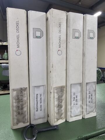 Gereedschapsslijpmachine Michael Deckel S 12 M