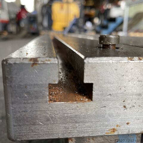 Tavola di serraggio UNBEKANNT Maschinentisch 1000x475x145mm
