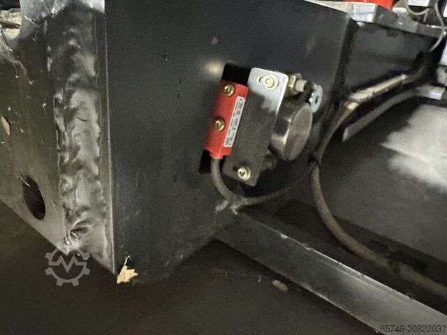 V ( 5213 ) - Wire Guidance !! ΔΙΠΛΟ τιμόνι !! Triplex FFL LINDE V ( 5213 ) - Wire Guidance !! DOUBLE steering !! Triplex FFL