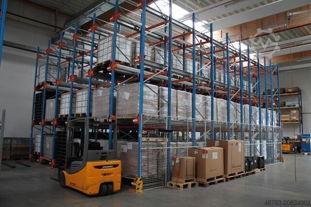 High-bay warehouse Stow Atlas Shuttle 3.1