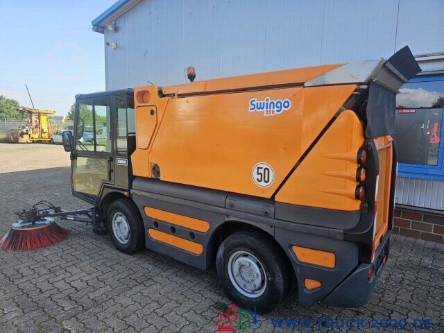 Veegmachine Schmidt Swingo Compact 200 4 Radlenkung 24.120 Kilometer
