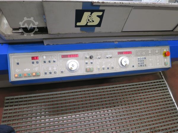 Universele rondslijpmachine JONES & SHIPMAN 1300X-1000
