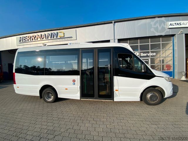 Kleinbus MERCEDES-BENZ Sprinter EV Novus Cityline Sitzplätze 13 +2Klap