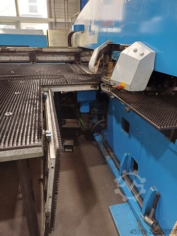 Mašina za bušenje i izbijanje sa laserom FINNPOWER LP-6