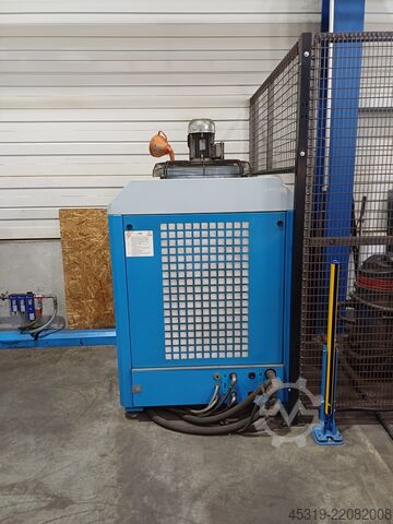 Mašina za bušenje i izbijanje sa laserom FINNPOWER LP-6