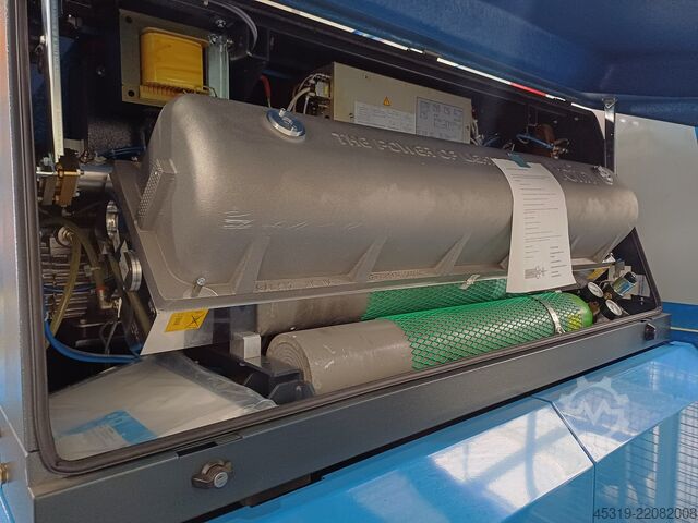 Mašina za bušenje i izbijanje sa laserom FINNPOWER LP-6
