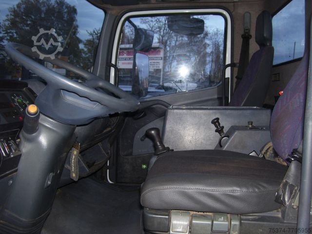 Driewegkiepwagen MERCEDES-BENZ Atego 815 MKG Kran