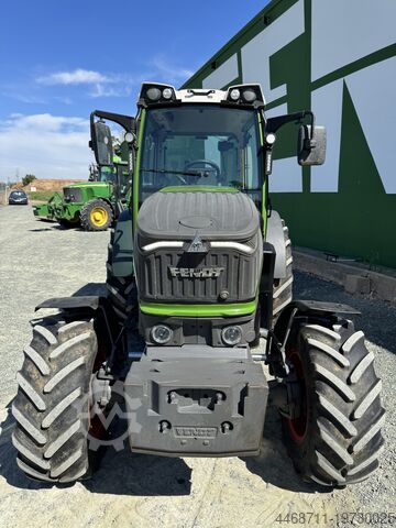 Tractor Fendt 211P