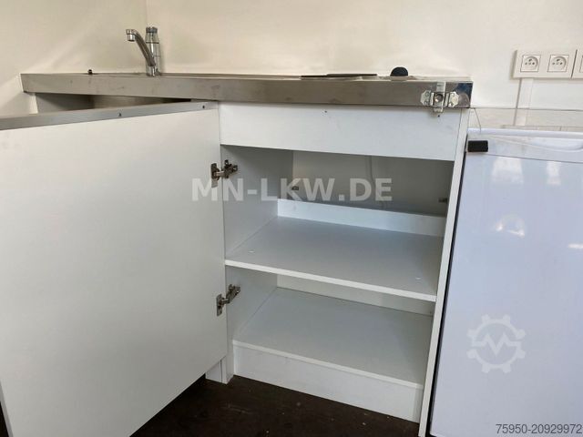 Camión caja MAN TGM 18.290 KOFFER RENNSPORT WOHNABTEIL LBW 3t