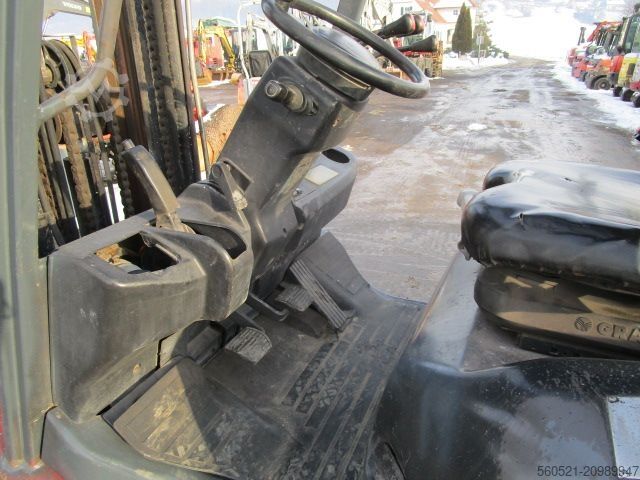 Diesel gaffeltrucks Manitou MI25D Triplex-Freihub 4,7m + Seitenschieber