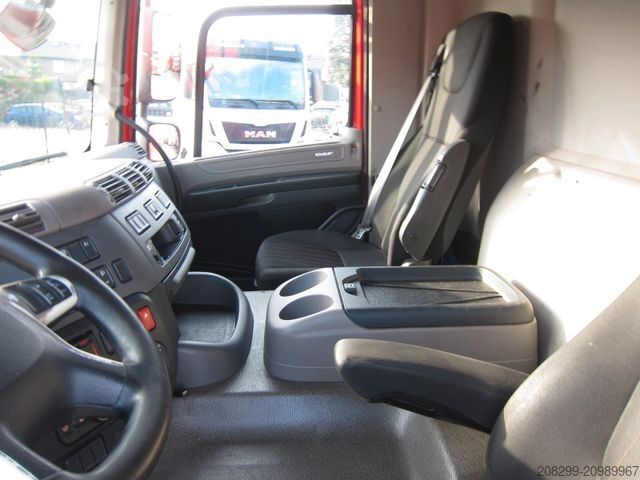 Flaklastbil med kapell DAF CF 230 19T Schiebeplane LBW Portalturen