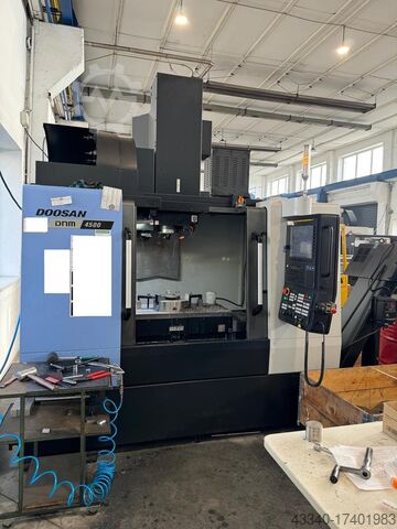 Machining center DOOSAN DNM 4500 DOOSAN DNM 4500