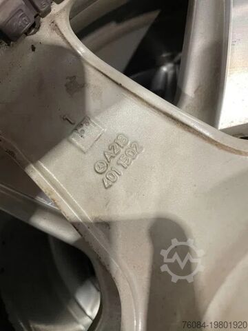 Role Mercedes-Benz *Occasie *3 velgen AMG* 18 inch