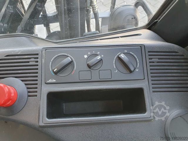 Ανυψωτικό περονοφόρο με εμπρόσθιο φορτηγό LINDE E14 - 01 / Triplex: 4.10m! / SS / nur 1.003h!