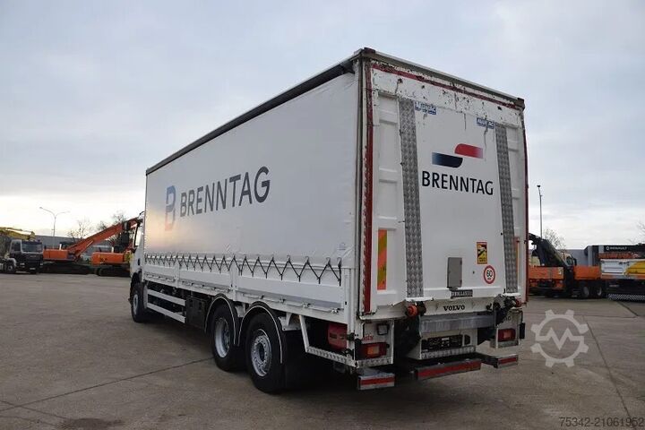 Resväska Volvo FE 300