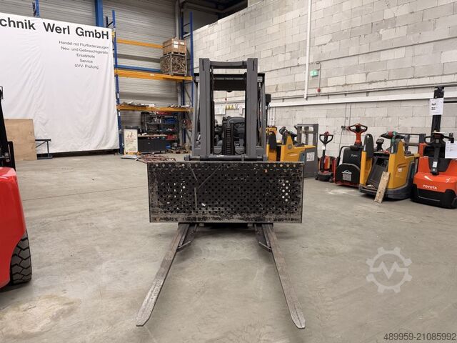 Elektrische vorkheftruck met 4 wielen Jungheinrich EFG 425k