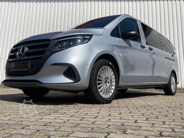 Minibüs MERCEDES-BENZ Vito 119 Tourer PRO 4x4 XL STANDHZ AHK PDC KAM