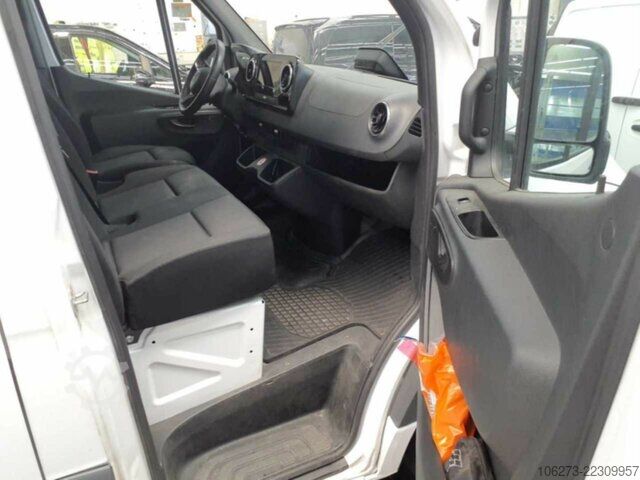 Furgoneta Mercedes-Benz Sprinter 317 CDI,L2H2,Automatik,Kamera,Navi