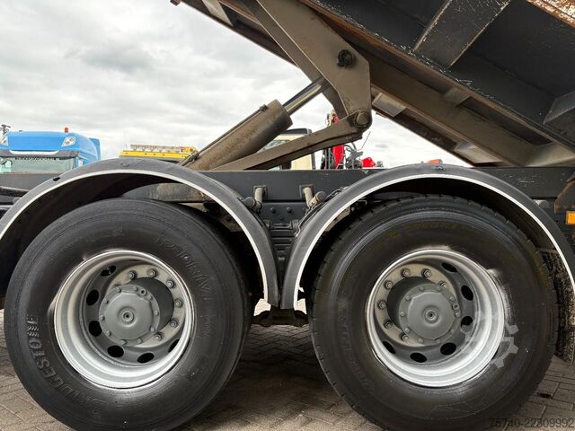 Camión grúa Mercedes-Benz Axor 2633 + HIAB 122 B-2 + 6X4 + REMOTE + MANUAL