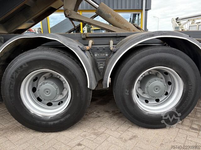 Dépanneuse Mercedes-Benz Axor 2633 + HIAB 122 B-2 + 6X4 + REMOTE + MANUAL