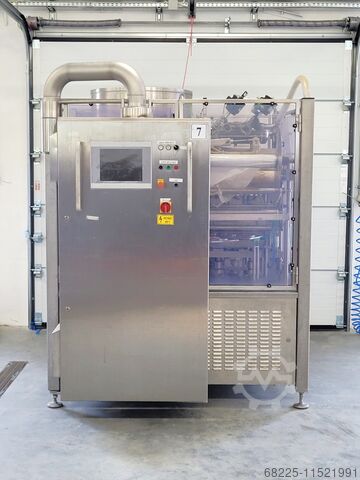 3-torowa maszyna do napełniania i zamykania. Grunwald-HITTPAC AKH-059/3