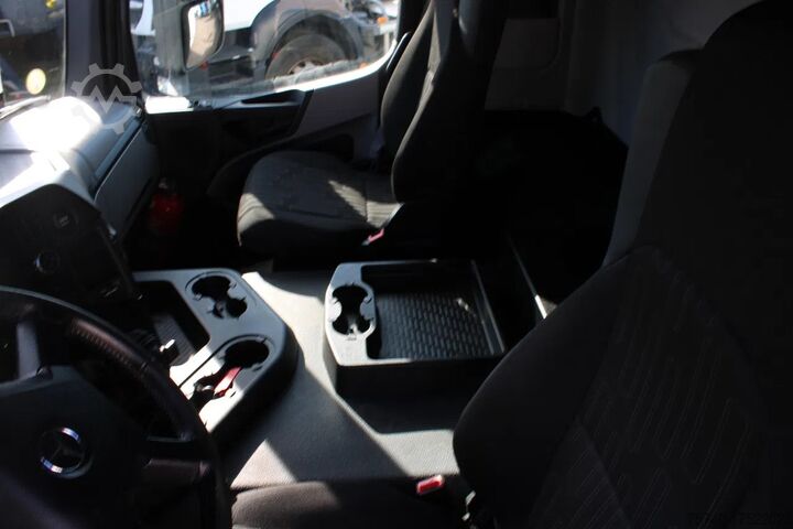 Koffer Mercedes-Benz Antos reserved!! 1839 + EURO 6