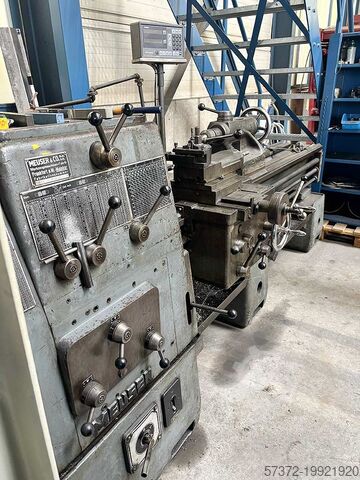 Center draaibank en doorvoerspindeldraaibank Meuser M2L