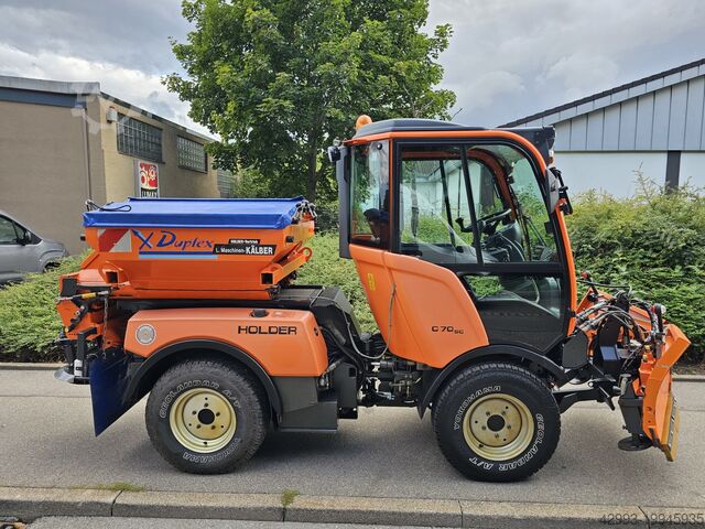 Winter maintenance equipment Holder C 70 SC