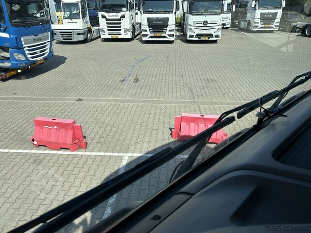MTS standard DAF XF 480 FT SSC / Retarder / 379 dkm / 2 Tanks / ...