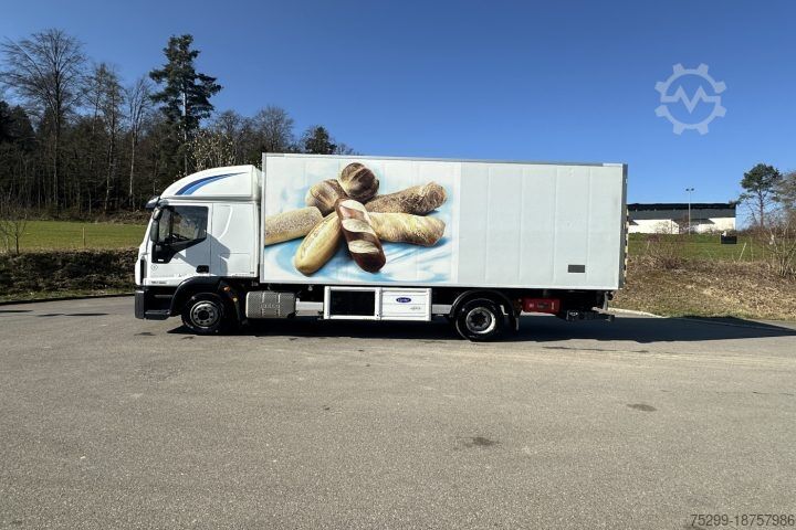 Caminhão frigorífico Iveco 120E28 TKK Carrier/ Swiss-Vehicle