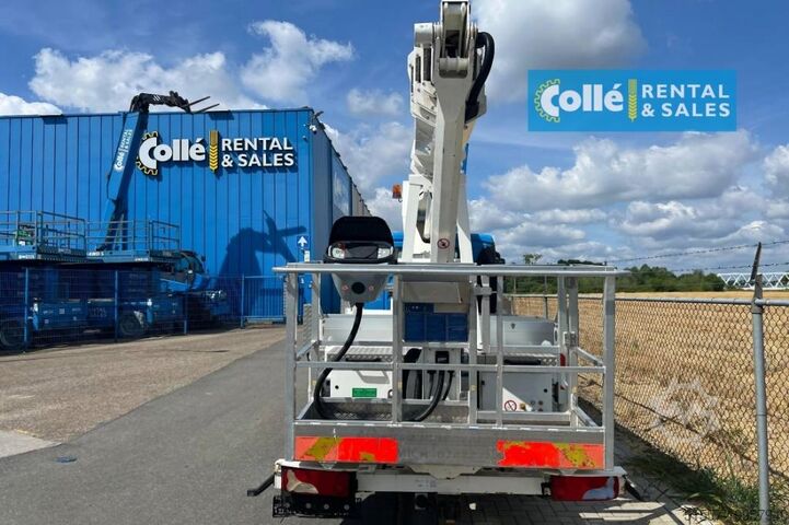 Vrachtwagenhoogwerker Palfinger P 300 KS | 2015