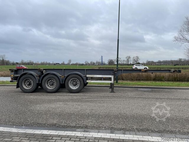 Transport af containere Renders ROC 12.27 CC 20-30 FT Chassis / BPW Axles / Dis...