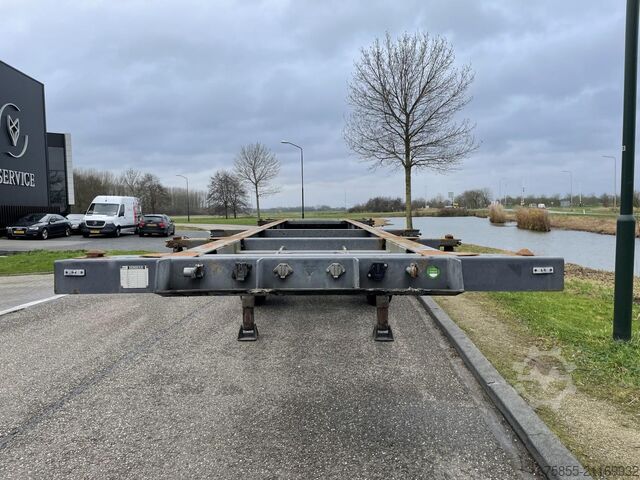 Transport af containere Renders ROC 12.27 CC 20-30 FT Chassis / BPW Axles / Dis...