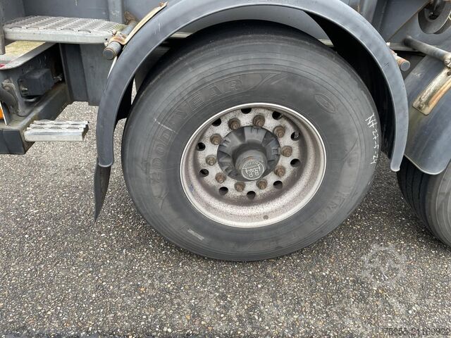 Transport af containere Renders ROC 12.27 CC 20-30 FT Chassis / BPW Axles / Dis...