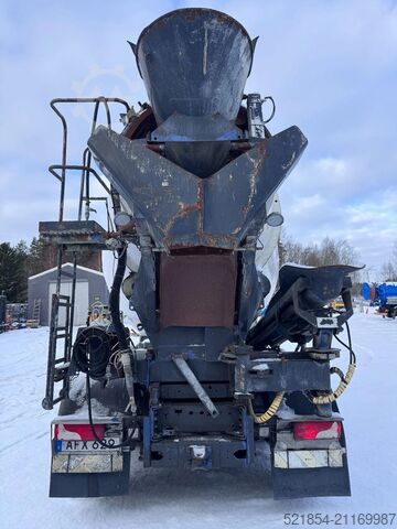 Blender Scania P380 6x2*4, Mixer LIEBHERR 7m3 + 9m Half-pipe, ...