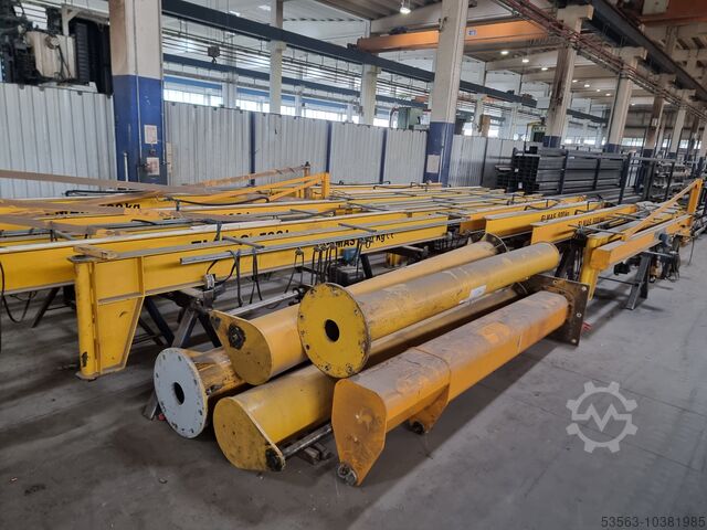 Pillar cranes Demag / Elmas
