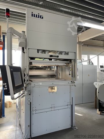 Termoformningsmaskin Illig UA 100g