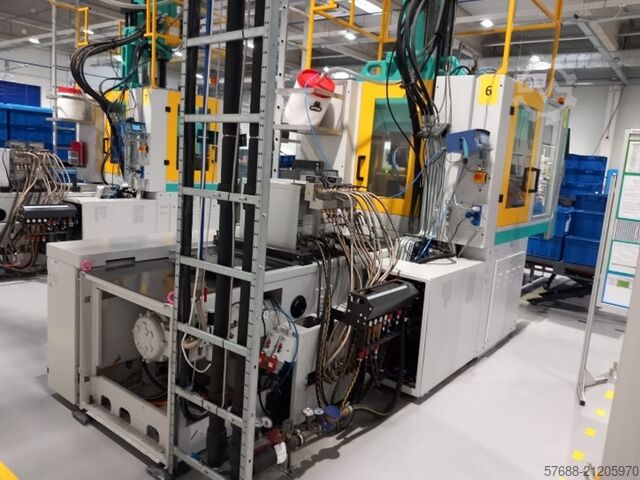 Injection molding machine Arburg 1500 T 2000 - 400