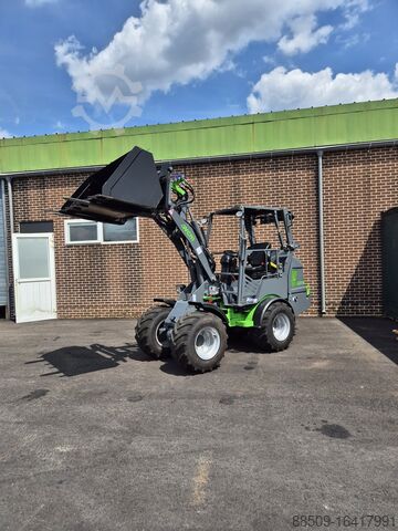 Minigrävare WCM L2316