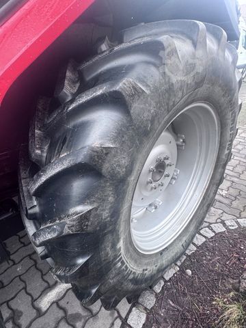 Tractor AGCO MASSEY FERGUSON 6140A, Frontlader, Schneeschild, 40Km/h