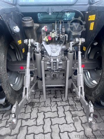 Tractor AGCO MASSEY FERGUSON 6140A, Frontlader, Schneeschild, 40Km/h