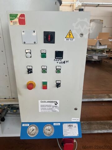 BRICHETTATRICE  KG./h  140 CO.MAT.FER DIN 140 N