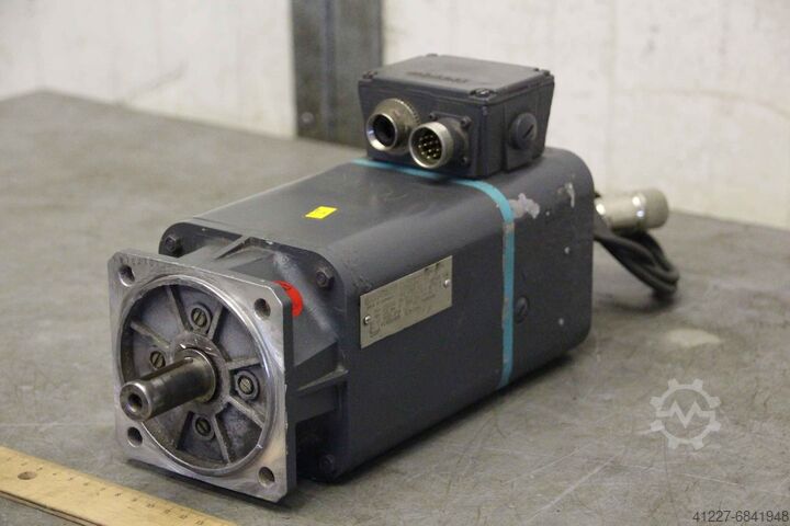 Servo motor Siemens 1 FT5062-OAF01-2-Z