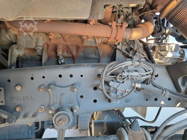 Altro MERCEDES-BENZ Actros 2036 / 4x4 Allrad / kommunal Winterdienst