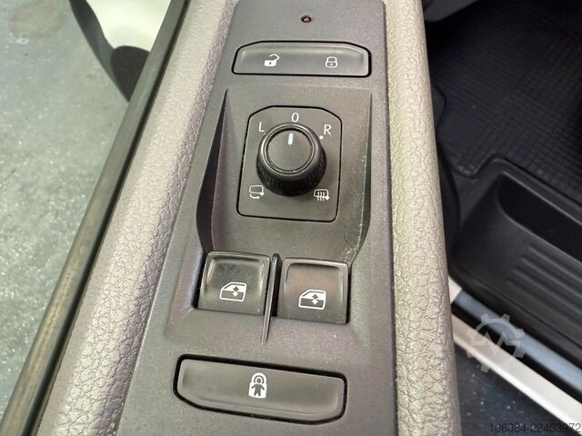 Minibús VW T6.1 Kombi 9 Sitze Klima 2xPDC 2.Hand Unfallfrei