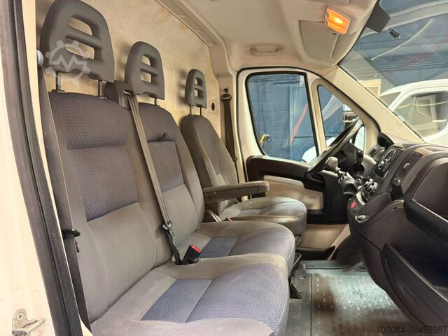 Furgoneta de caja alta Citroën Jumper Kasten L3-H2 Klima AHK 3000 KG 2.Hand