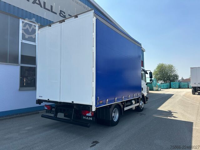 Transporter mit Pritsche & Plane MAN 8.220 TGL BL Schiebeplane Hecktüren 4.10m